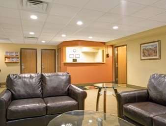 Super 8 By Wyndham Melrose Hotel Interieur foto
